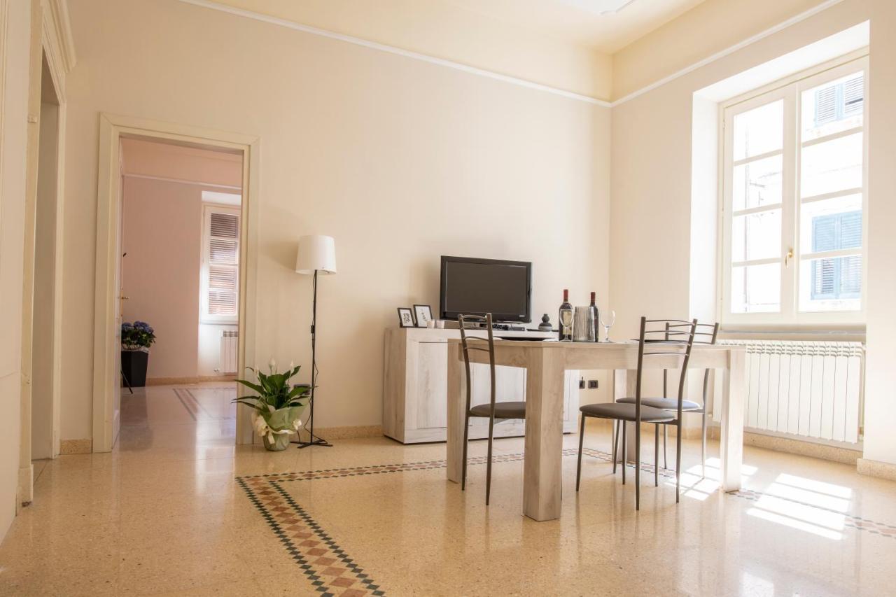 Corner Cavour Apartment Σάσαρι Εξωτερικό φωτογραφία
